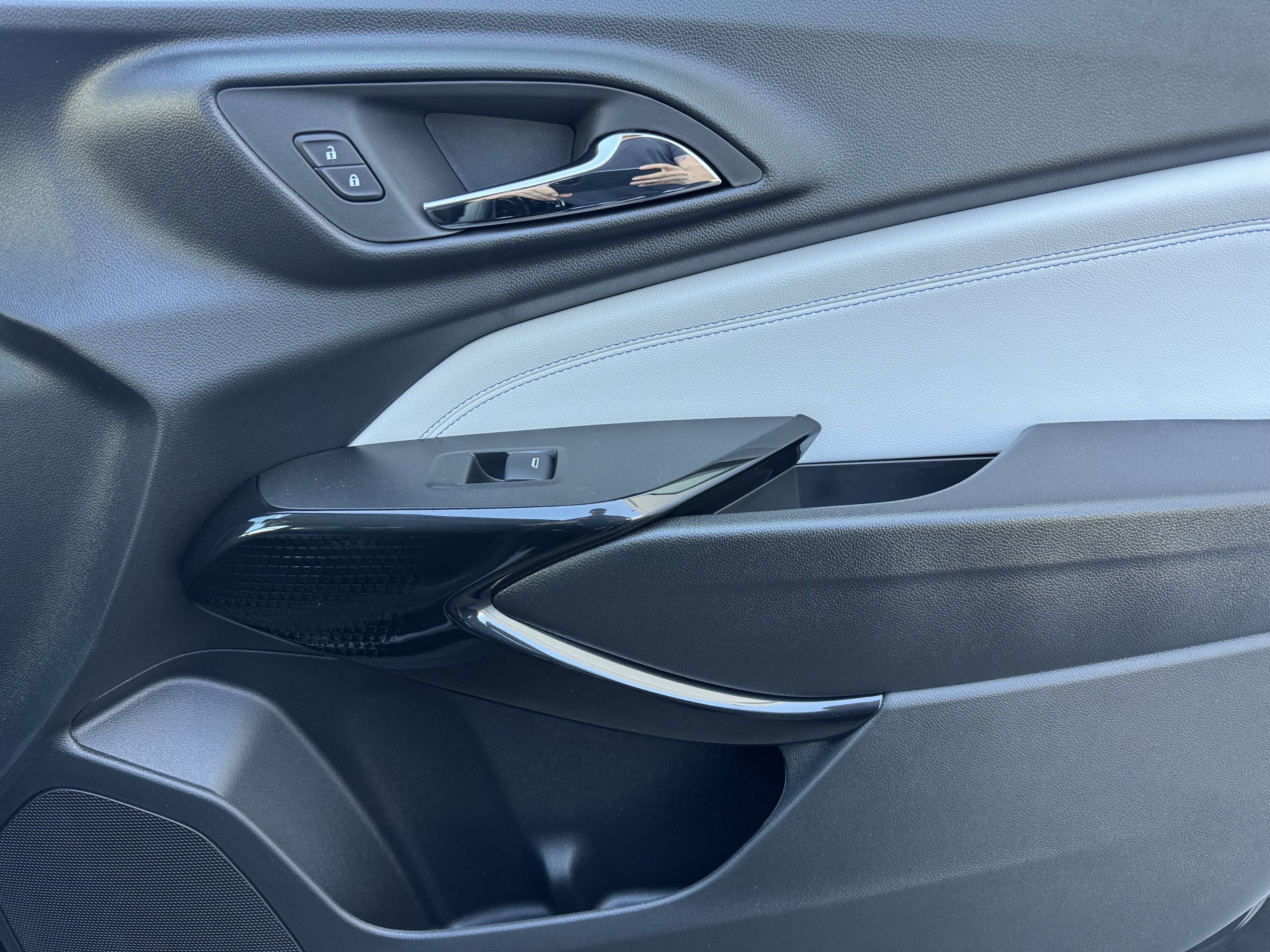 New 2026 Chevrolet Trax LT FWD image 22