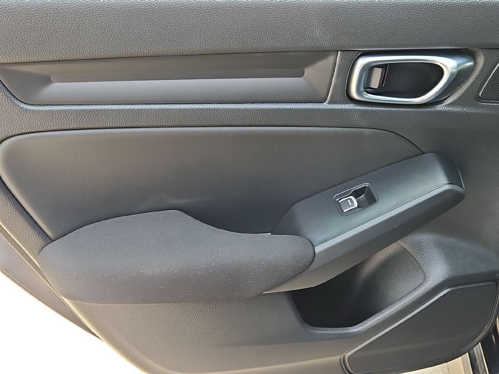Used 2025 Honda Civic Sport image 24