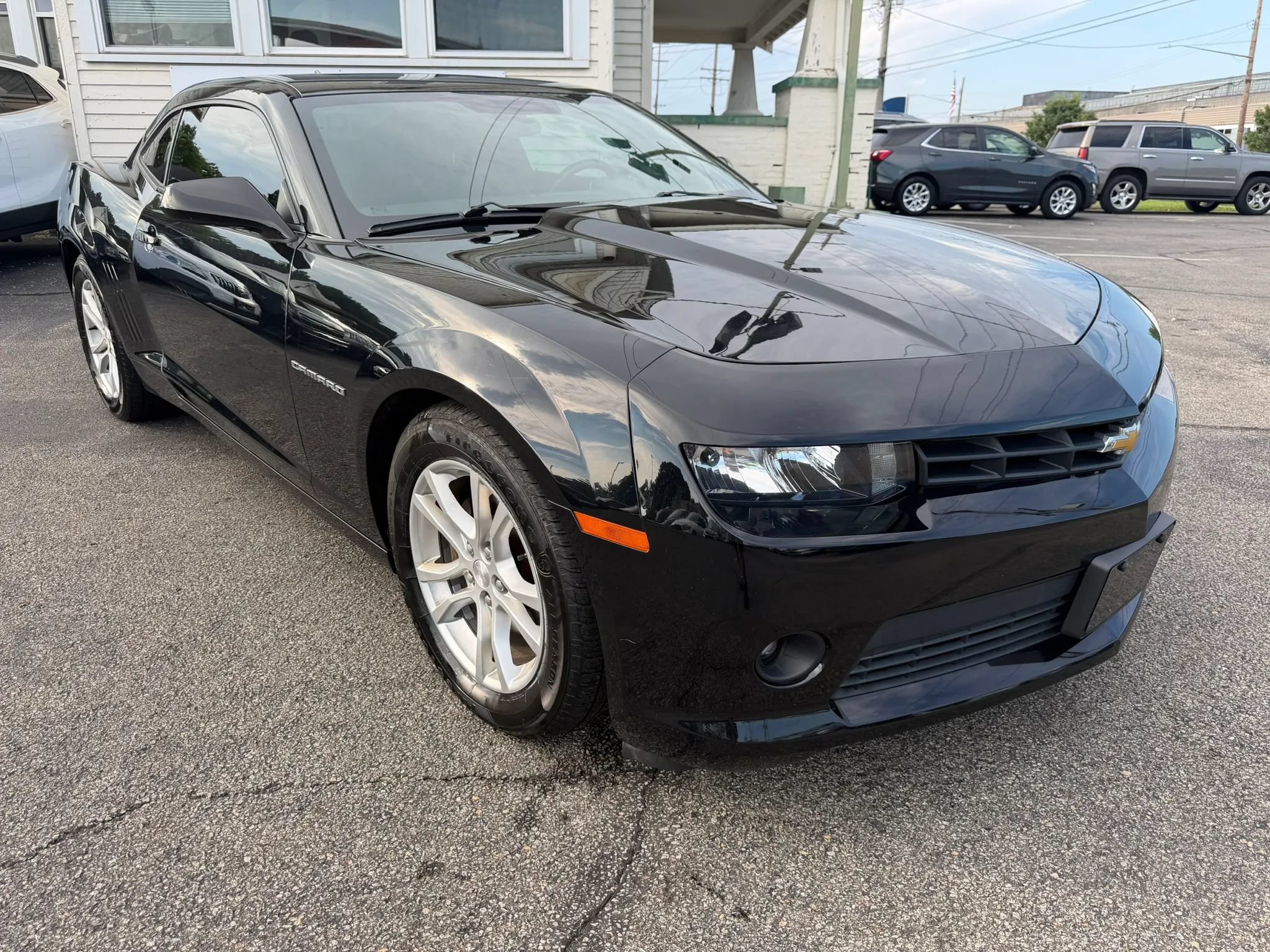 Used 2014 Chevrolet Camaro LT RWD image 5