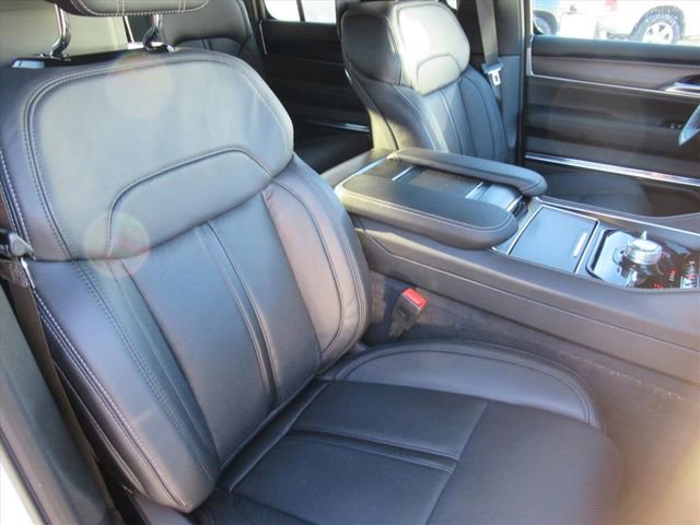 New 2026 Jeep Grand Wagoneer Summit w/ Rear Seat Video Group I image 9
