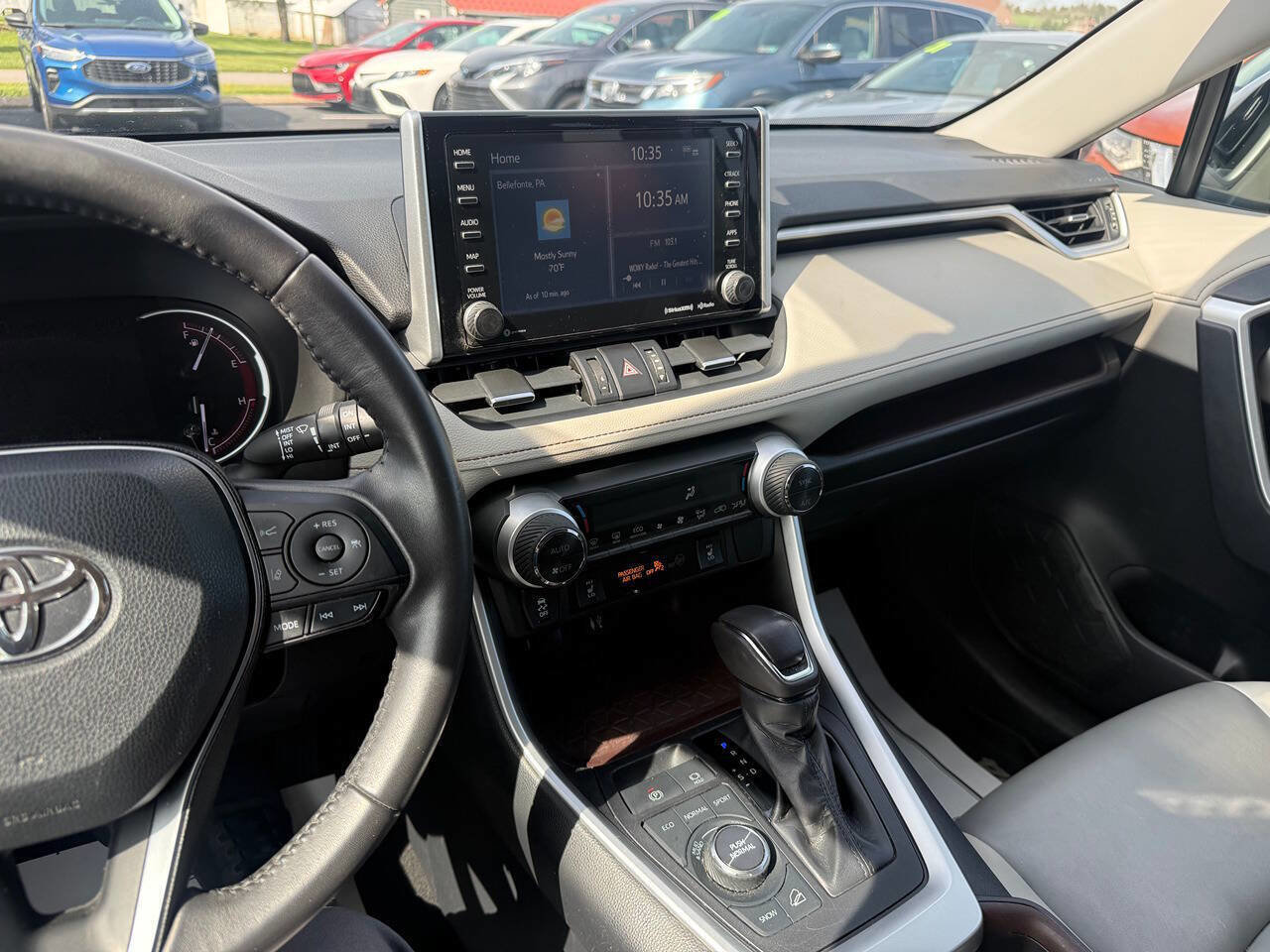 Used 2019 Toyota RAV4 Limited w/ All Weather Liner Package AWD/4WD image 13
