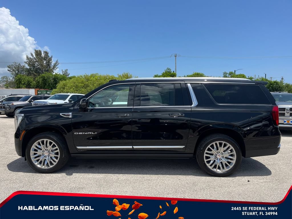 New 2026 GMC Yukon XL Denali w/ Denali Reserve Package AWD/4WD image 4