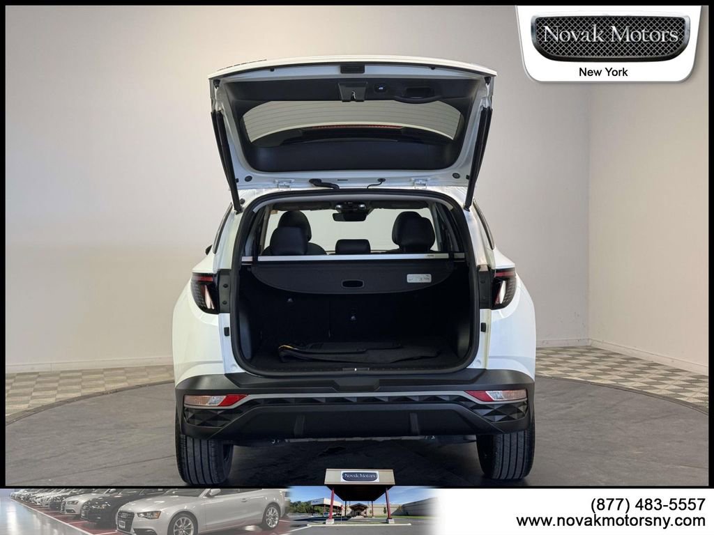 Used 2023 Hyundai Tucson SEL w/ Convenience Package AWD/4WD image 9