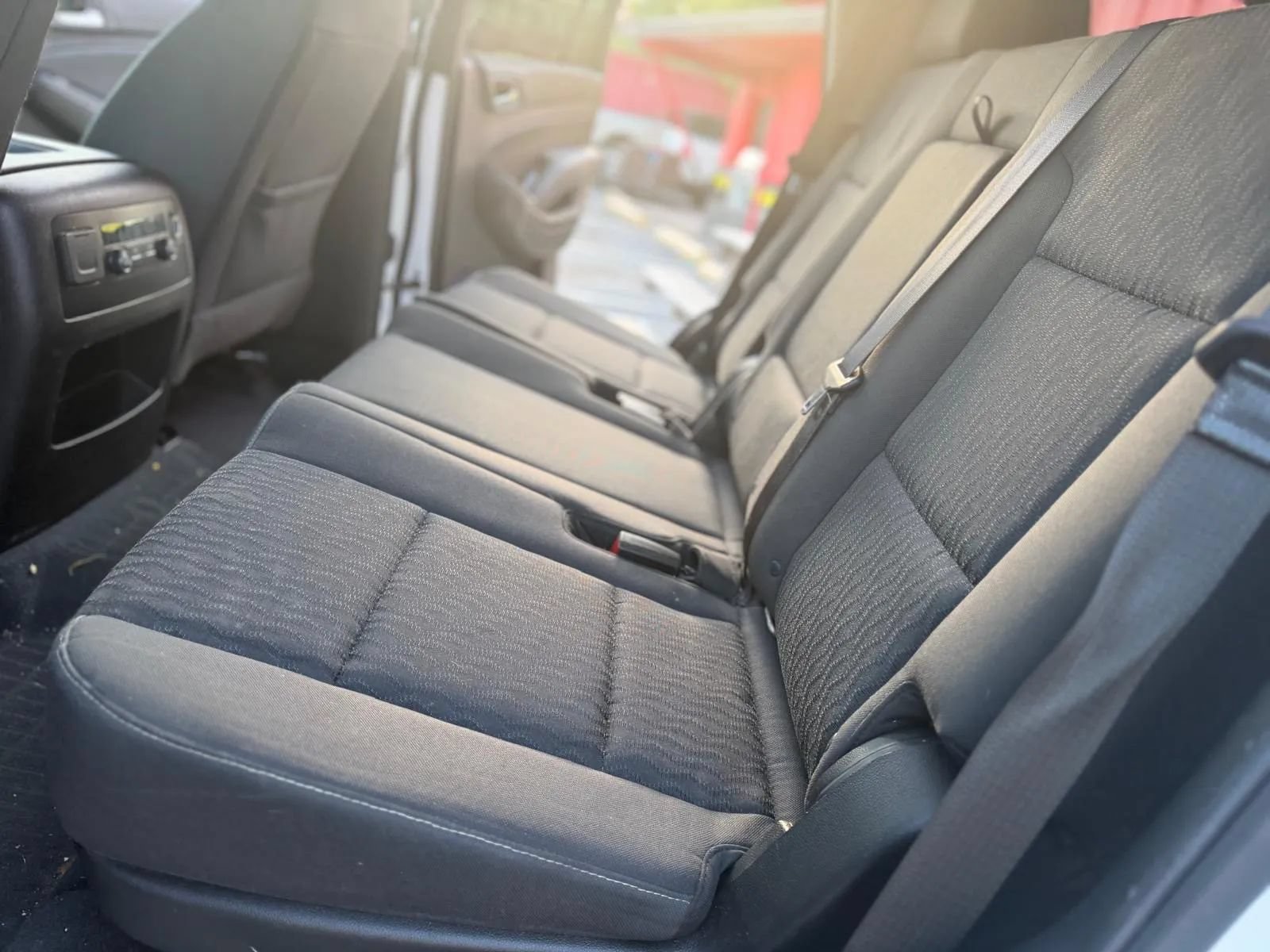 Used 2019 GMC Yukon SLE w/ SLE Value Package RWD image 8
