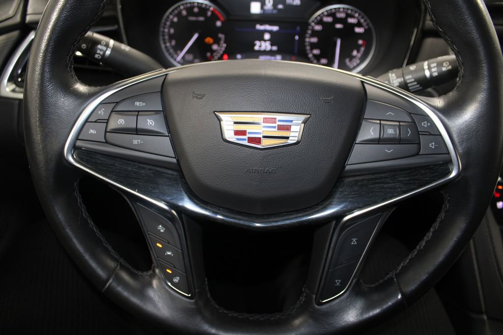 Used 2023 Cadillac XT5 Premium Luxury image 35