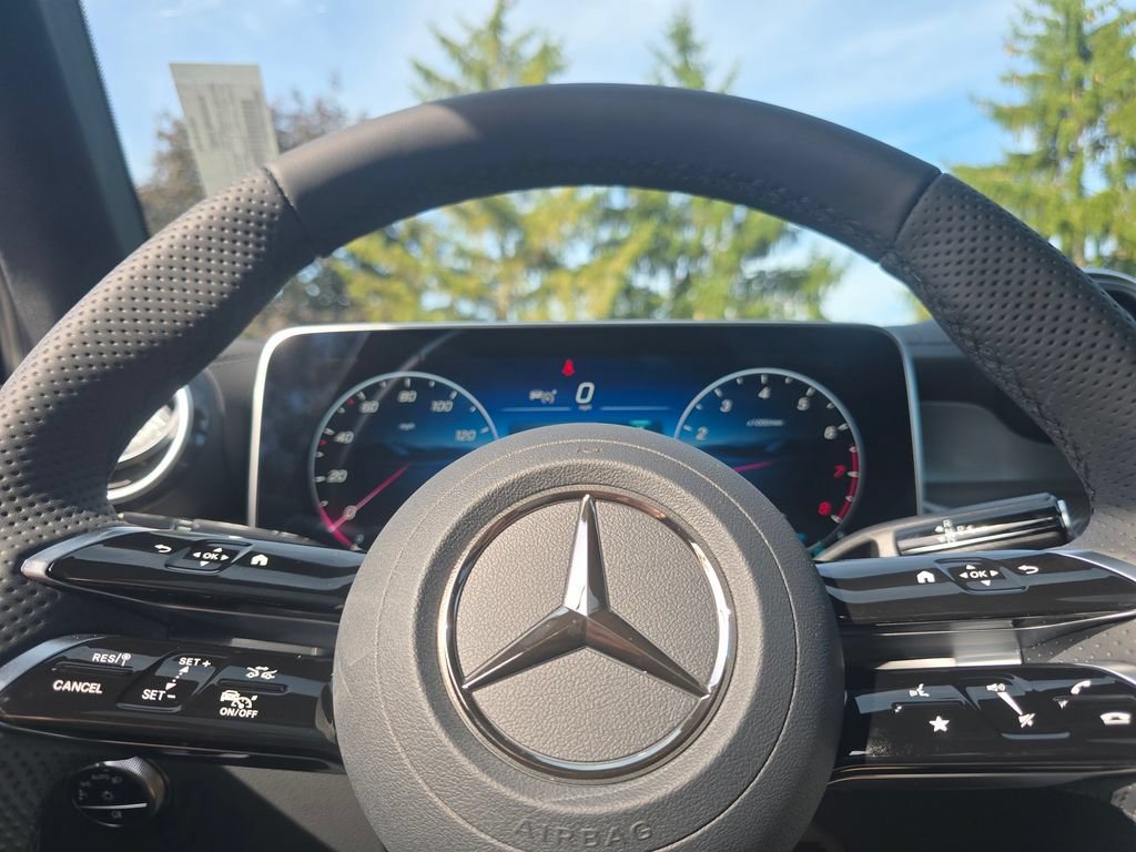 New 2027 Mercedes-Benz GLC 300 4MATIC image 28