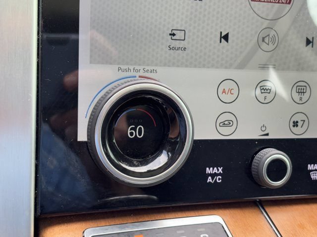 Used 2020 Land Rover Range Rover HSE AWD/4WD image 42