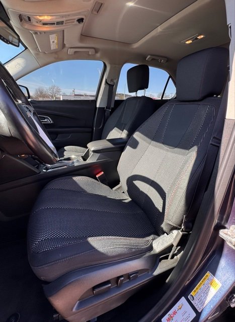 Used 2017 Chevrolet Equinox LT w/ Convenience Package image 10