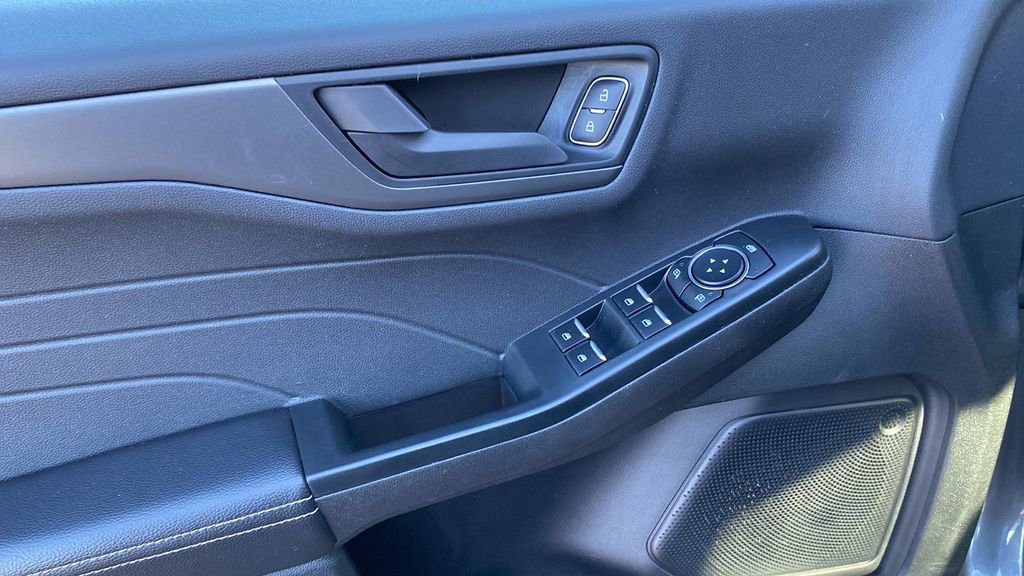 Used 2025 Ford Escape Active image 18