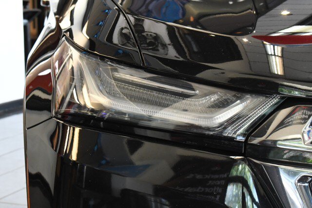 Used 2023 Chevrolet Traverse RS AWD/4WD image 4