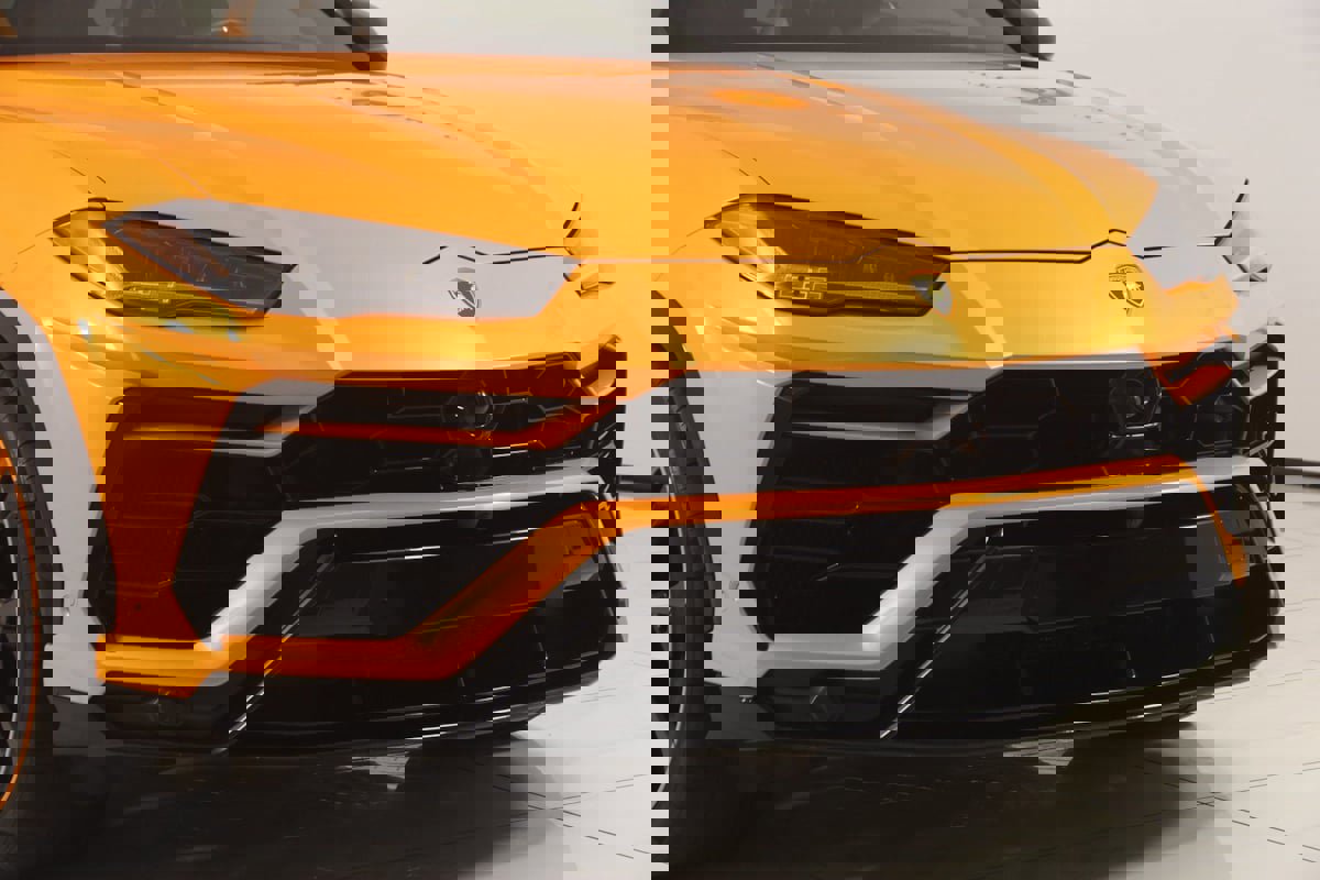 Used 2021 Lamborghini Urus image 62