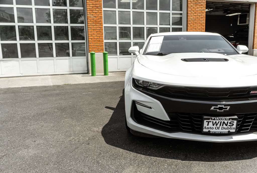 Used 2019 Chevrolet Camaro SS RWD image 32