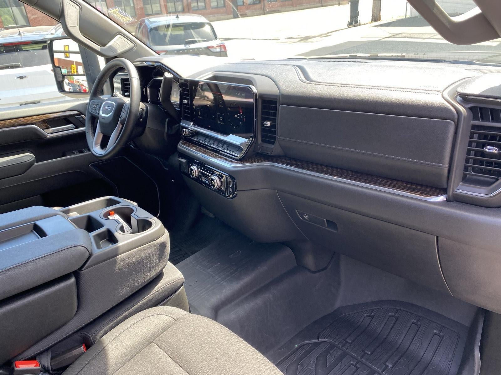 Certified 2025 GMC Sierra 2500 SLE AWD/4WD image 29