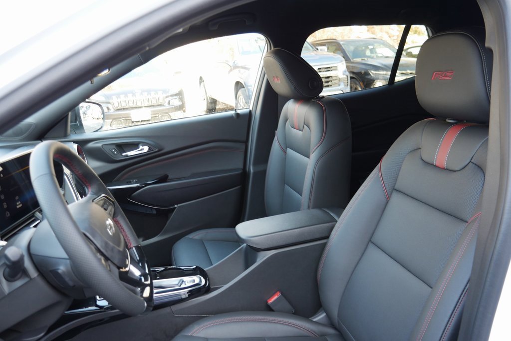 New 2026 Chevrolet Trax RS image 9
