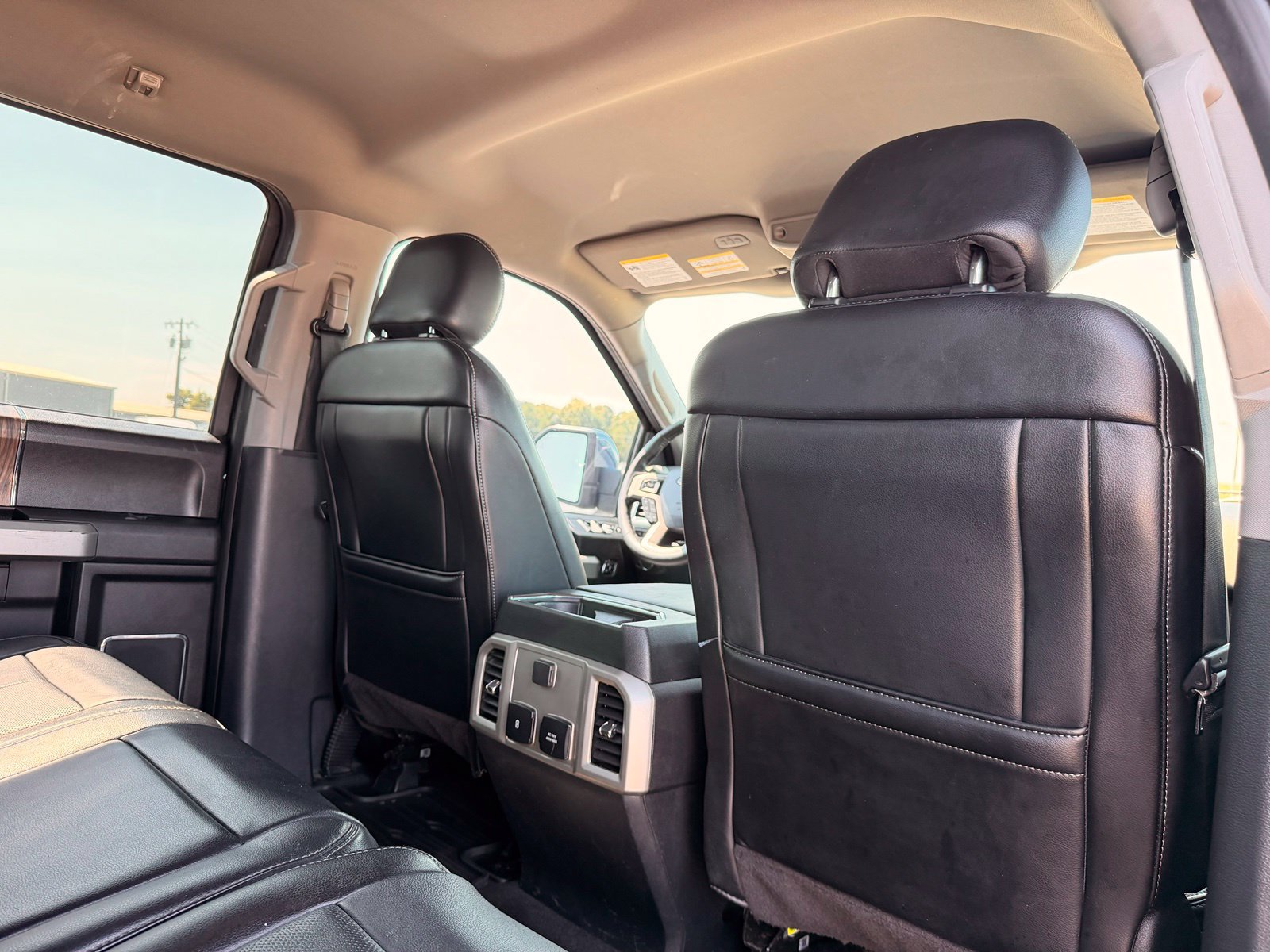 Used 2019 Ford F150 Lariat AWD/4WD image 24