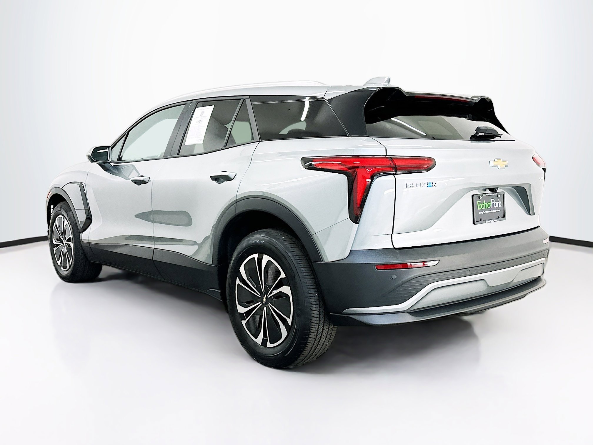Used 2024 Chevrolet Blazer EV LT AWD/4WD image 5