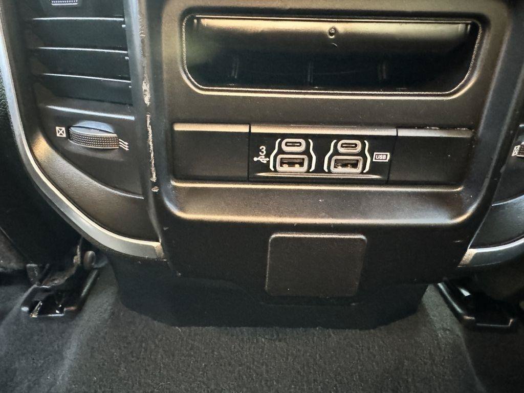 Used 2019 RAM 1500 Big Horn AWD/4WD image 23
