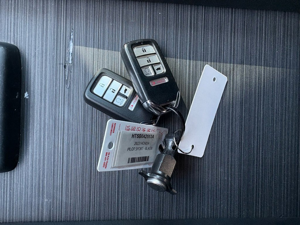 Certified 2022 Honda Pilot Sport image 32