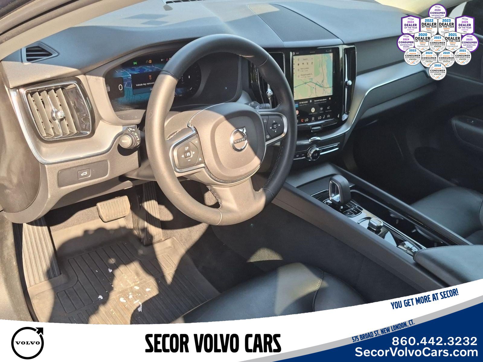 Used 2024 Volvo XC60 B5 Core w/ Climate Package AWD/4WD image 11