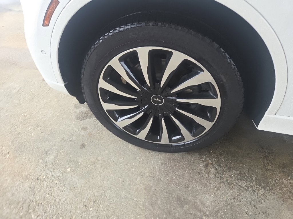 Used 2020 Lincoln Aviator Black Label Grand Touring w/ Class IV Trailer Tow Package AWD/4WD image 24