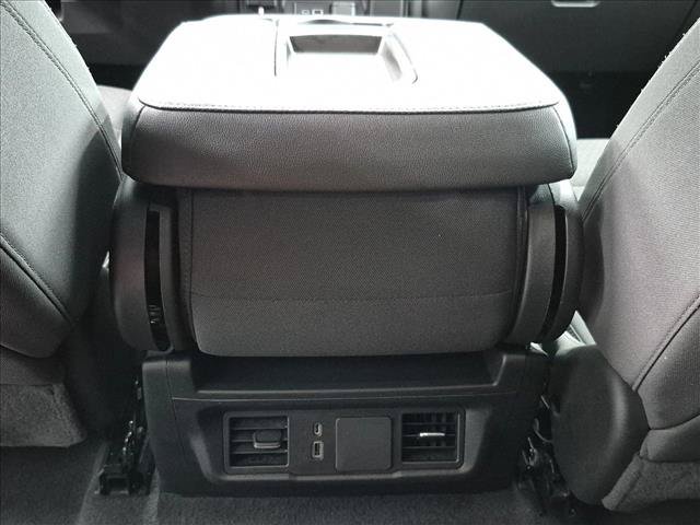 Used 2024 Chevrolet Silverado 1500 Custom AWD/4WD image 16