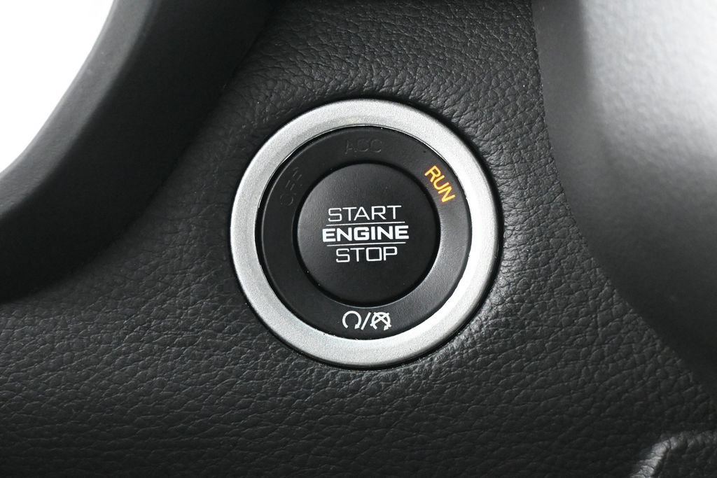 Used 2024 RAM 1500 Laramie RWD image 26