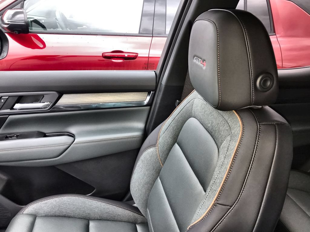 New 2026 GMC Terrain AT4 w/ Convenience Package III AWD/4WD image 22