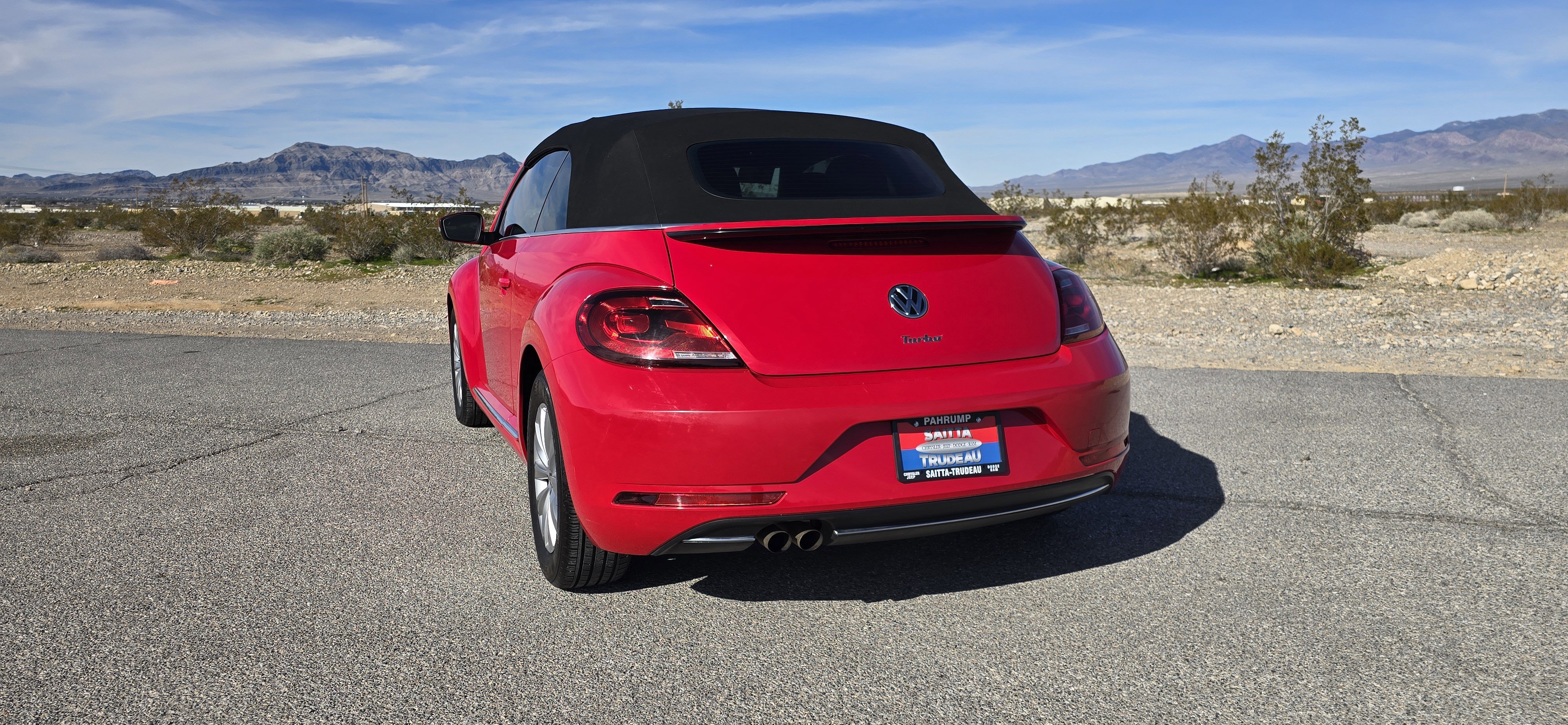 Used 2019 Volkswagen Beetle 2.0T S image 4