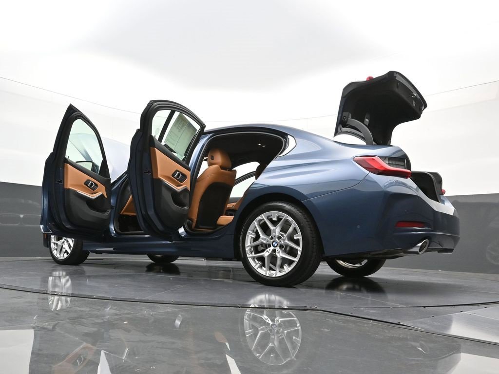 Used 2025 BMW 330i xDrive Sedan image 44