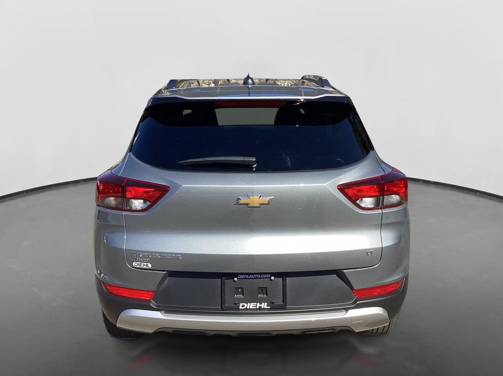 Used 2023 Chevrolet TrailBlazer LT w/ Convenience Package AWD/4WD image 6