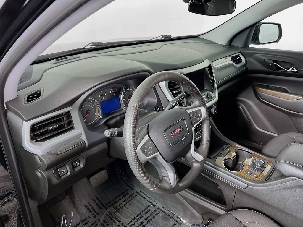 Certified 2023 GMC Acadia SLE w/ Driver Convenience Package AWD/4WD image 8