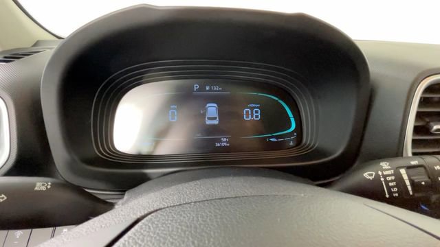 Used 2023 Hyundai Venue SEL FWD image 28