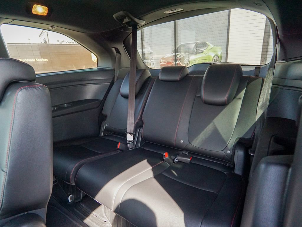 Used 2023 Honda Odyssey Sport image 35