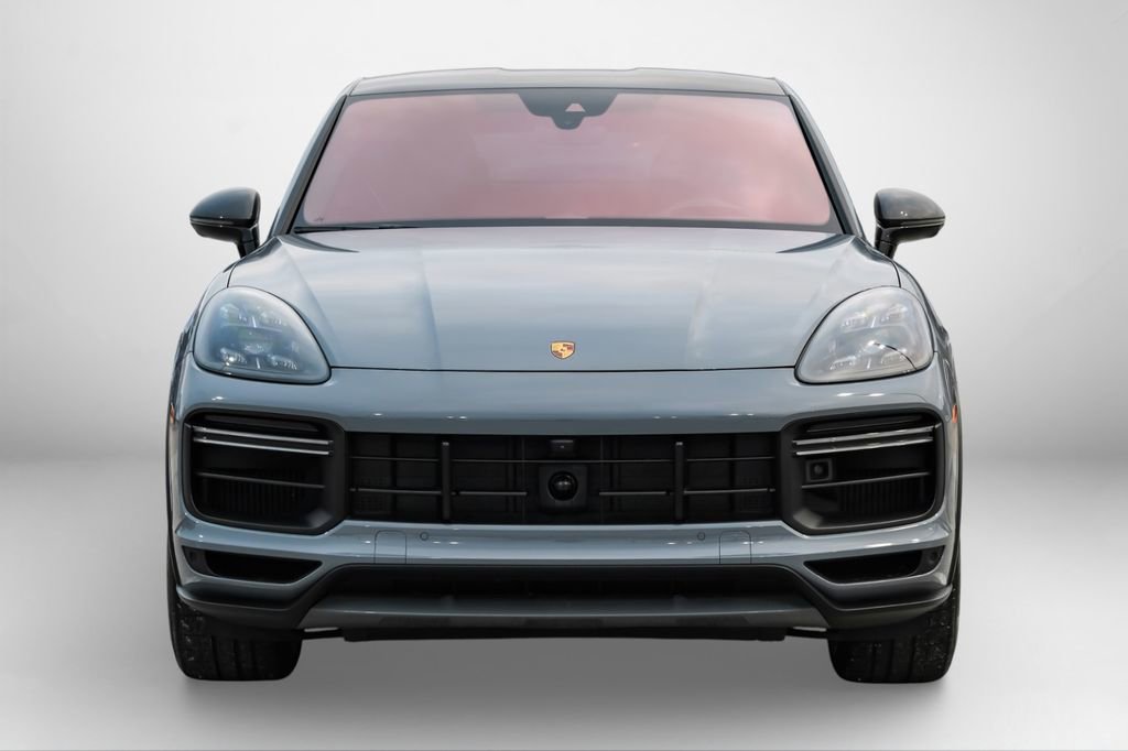 Used 2023 Porsche Cayenne Turbo GT image 3
