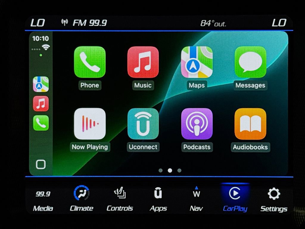 Used 2021 Jeep Wrangler Unlimited Sahara w/ Altitude image 13