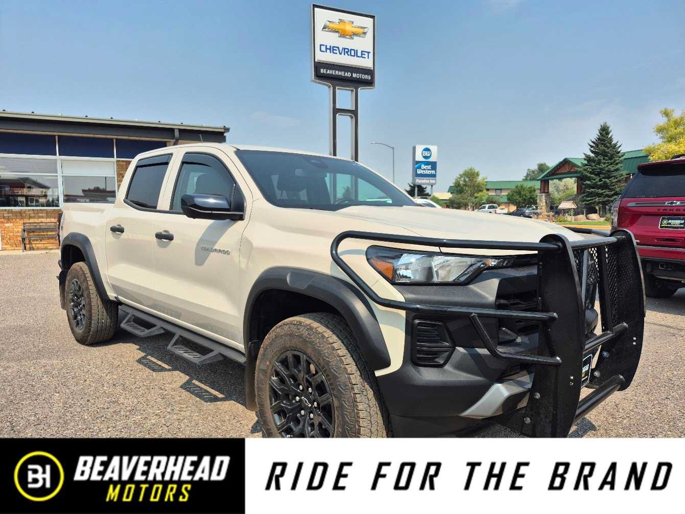 Used 2026 Chevrolet Colorado Trail Boss AWD/4WD image 1