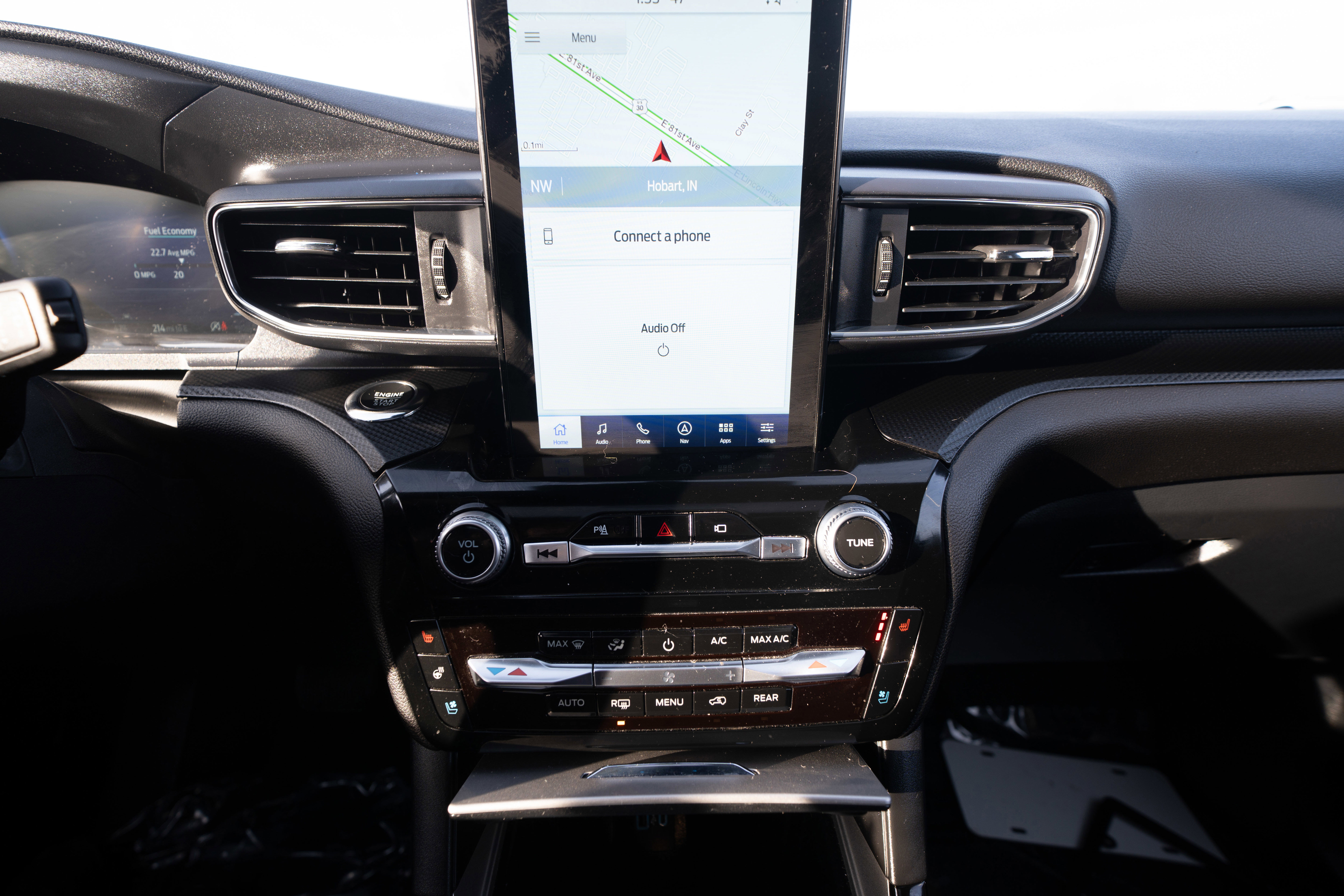 Used 2023 Ford Explorer ST w/ Equipment Group 401A image 17