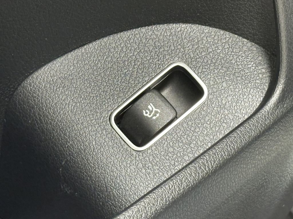 Certified 2025 Mercedes-Benz GLS 450 4MATIC image 12