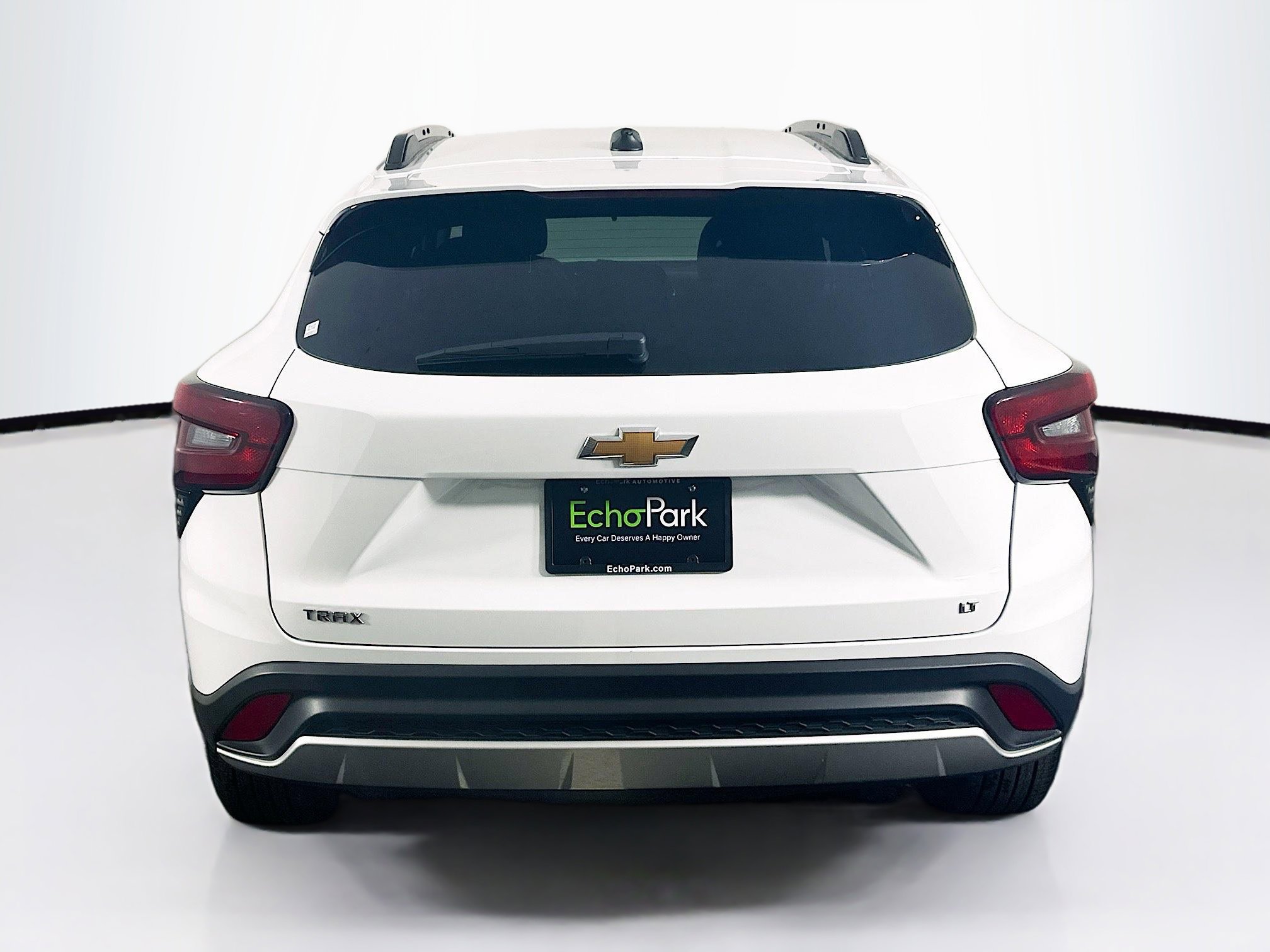 Used 2025 Chevrolet Trax LT w/ LT Convenience Package image 7