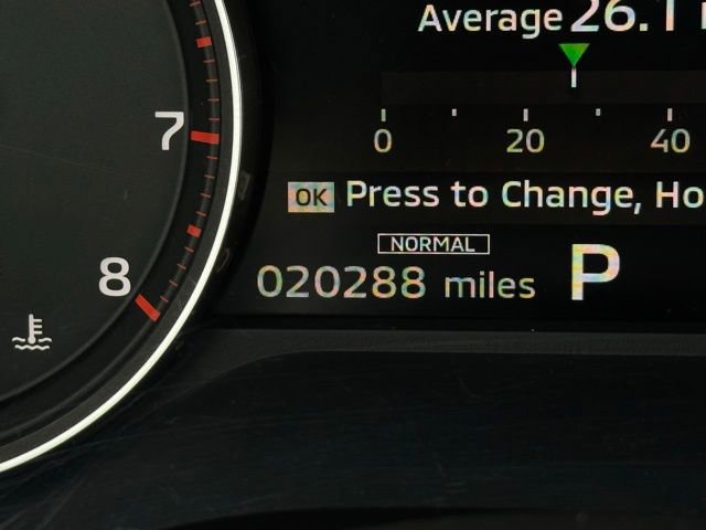 Used 2025 Mitsubishi Outlander Trail Edition image 29