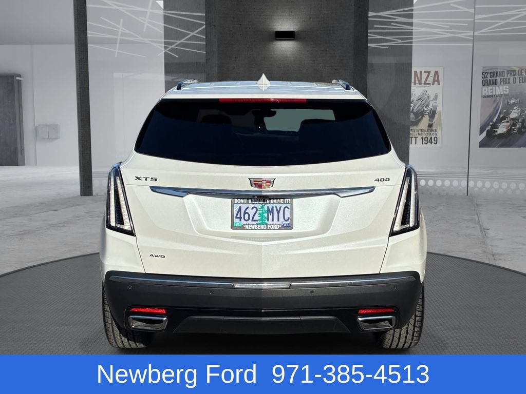 Used 2024 Cadillac XT5 Sportv w/ Platinum Package AWD/4WD image 6
