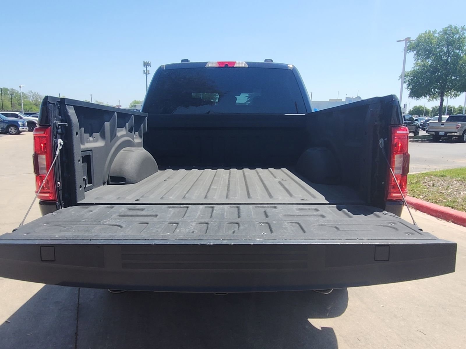 Used 2022 Ford F150 Tremor w/ Equipment Group 401A Mid AWD/4WD image 5