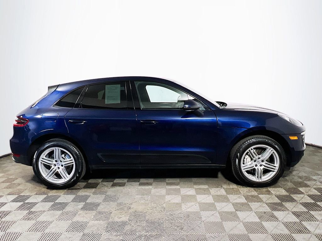 Used 2017 Porsche Macan S image 8
