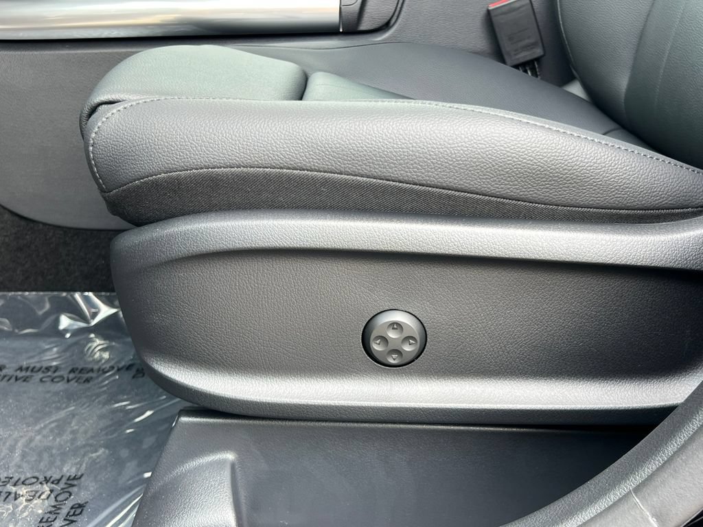 New 2026 Mercedes-Benz GLA 250 4MATIC image 12