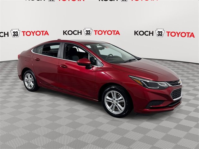Used 2018 Chevrolet Cruze LT w/ Convenience Package
