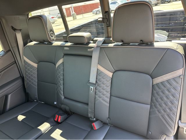 New 2026 GMC Canyon Denali AWD/4WD image 17
