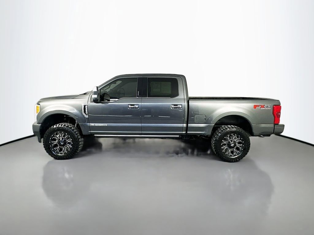 Used 2017 Ford F250 Platinum w/ Platinum Ultimate Package image 4