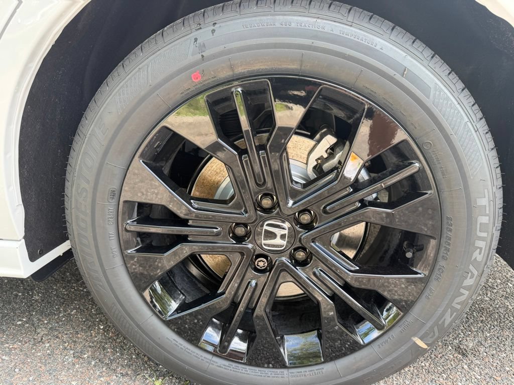 New 2026 Honda Odyssey Sport-L image 24