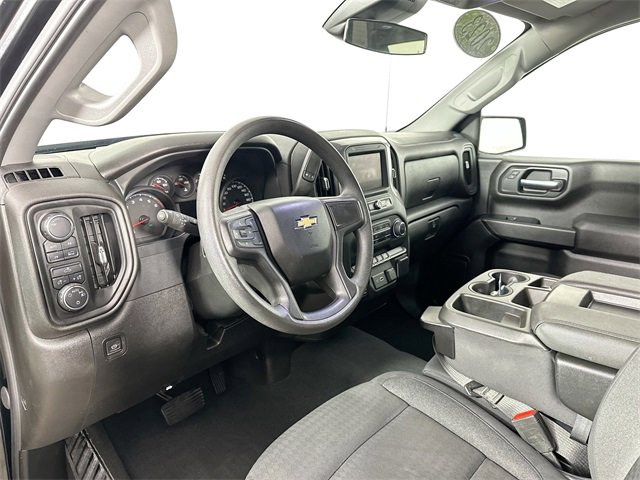 Used 2023 Chevrolet Silverado 1500 Custom image 17