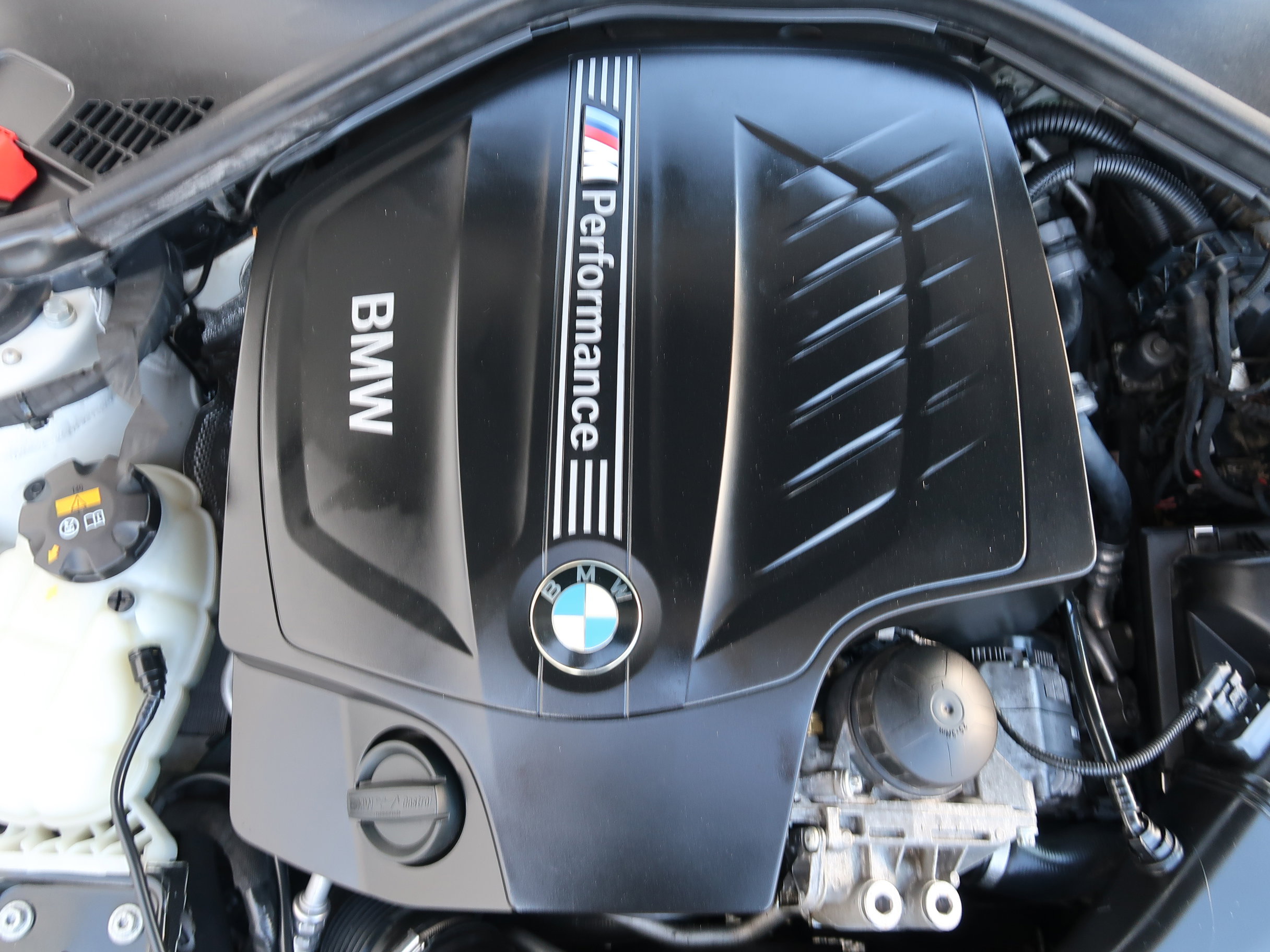 Used 2015 BMW M235i 2dr Cpe M235i RWD image 34